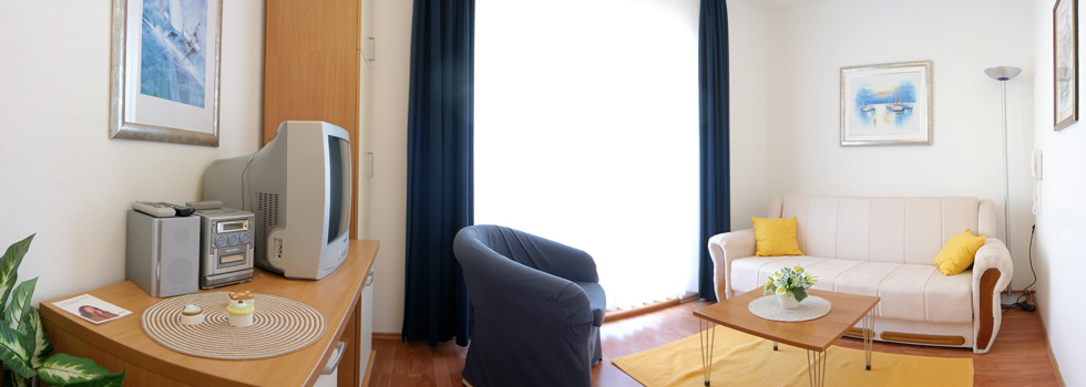 Book your stay at Villa Midea today!